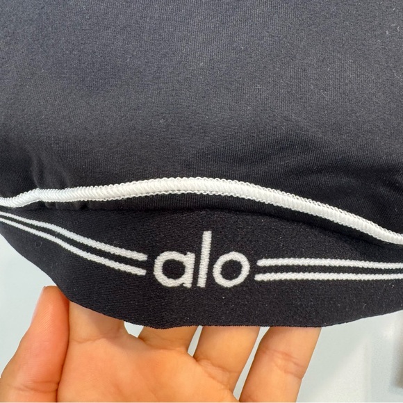 ALO Yoga Black and White Women's Leggings Set - Picture 7 of 10